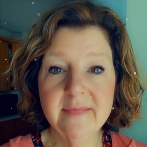 Meet your Posher, Shelly